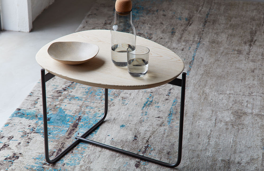 Pebble_Beistelltisch Peter Fehrentz interiordesign photography Innenarchitektur Fotografie Design Möbeldesign Furnituredesign More Sidetable Pebble Ashwood